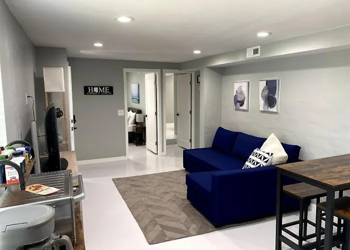 Newly Updated, 2 Bedroom 1 Ba, U Of A, Sam Hughes Сasa de vacaciones *