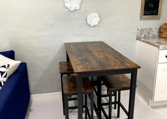Сasa de vacaciones Newly Updated, 2 Bedroom 1 Ba, U Of A, Sam Hughes