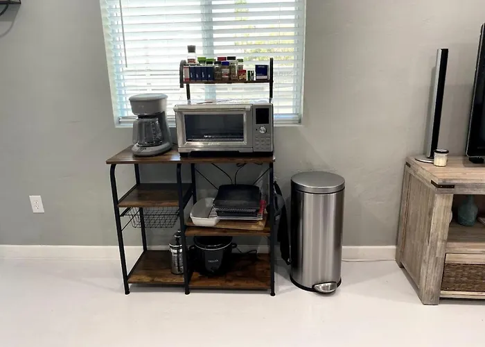 Newly Updated, 2 Bedroom 1 Ba, U Of A, Sam Hughes Сasa de vacaciones Tucson